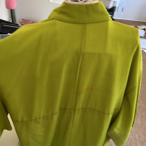 Vintage Silk Kimono in lime green - Picture 6 of 7